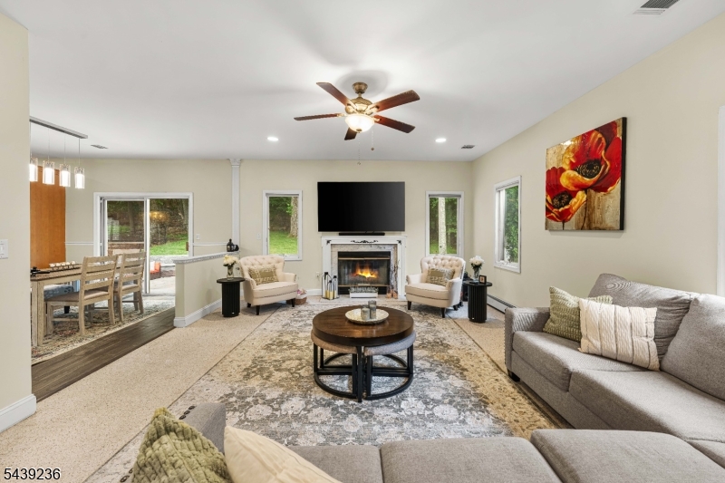 56 Rookwood Terrace, Unit 56 Morris Plains, NJ 07950 - Photo 4 of 40