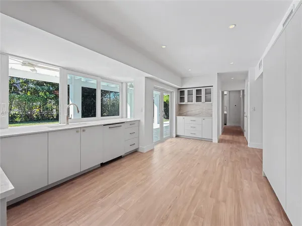 $2,295,000 | 7360 Southwest 128th Street, Pinecrest, FL 33156