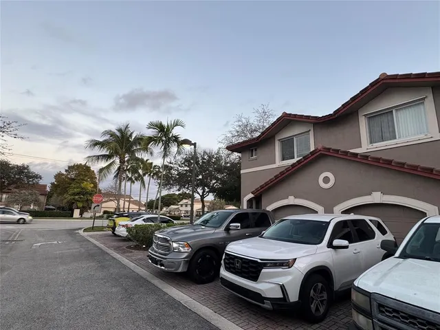 $3,100 | 3102 Coral Ridge Drive, Unit 3102, Coral Springs, FL 33065
