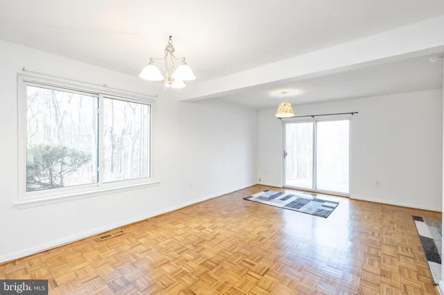 $3,400 | 12265 Greenleaf Avenue, Potomac, MD 20854