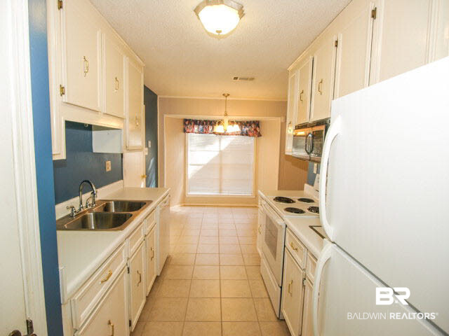 5829 Woodgate Road Mobile, AL 36609 - Photo 5 of 19
