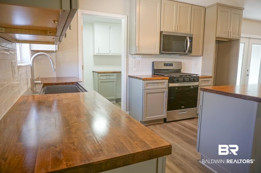 5161 Lancelot Drive Mobile, AL 36619 - Photo 7 of 21