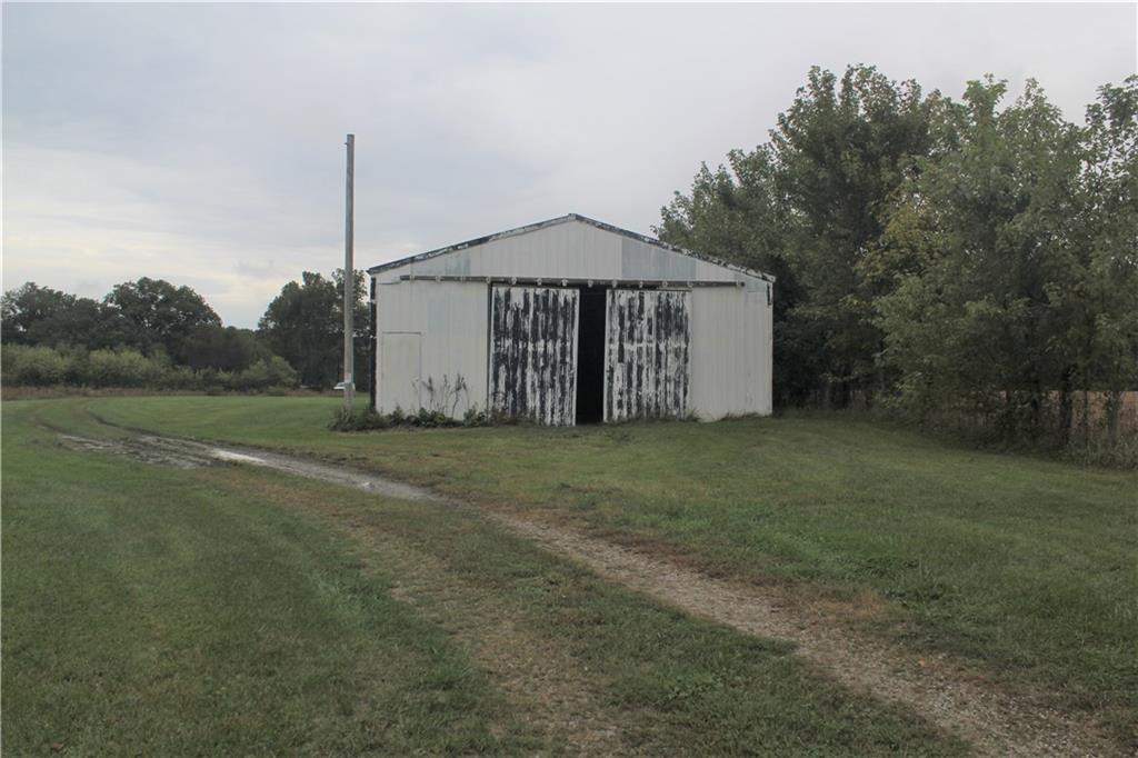 10190 Tower Road Quincy, IN 47456 - Photo 3 of 30 Gallery Image 3