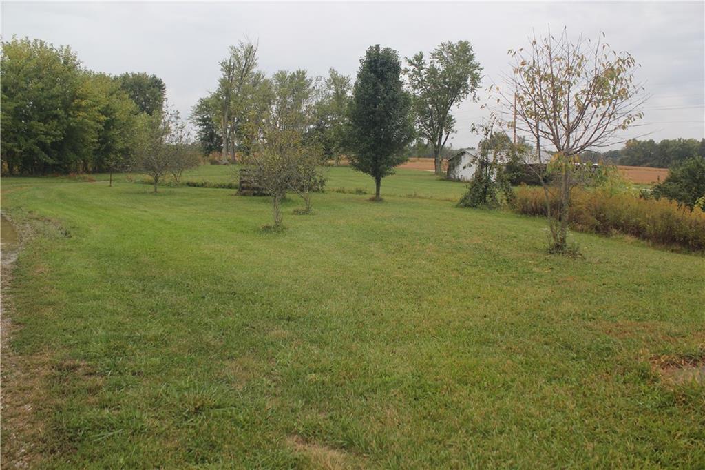 10190 Tower Road Quincy, IN 47456 - Photo 8 of 30 Gallery Image 8