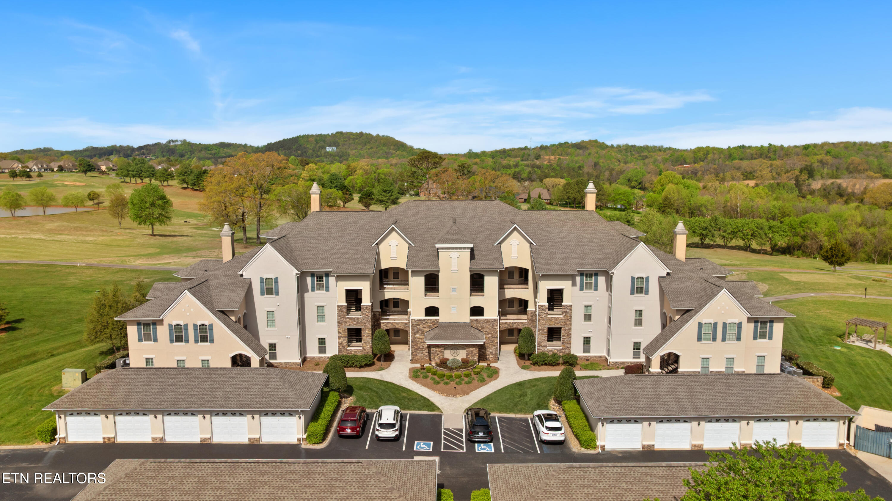 565 Rarity Bay Parkway, Unit 201 Vonore, TN 37885 - Photo 2 of 37 DJI_0801