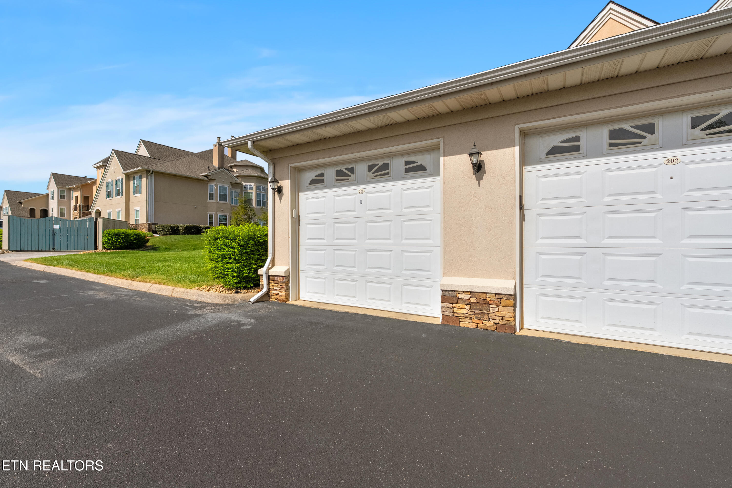 565 Rarity Bay Parkway, Unit 201 Vonore, TN 37885 - Photo 27 of 37 DSC06647