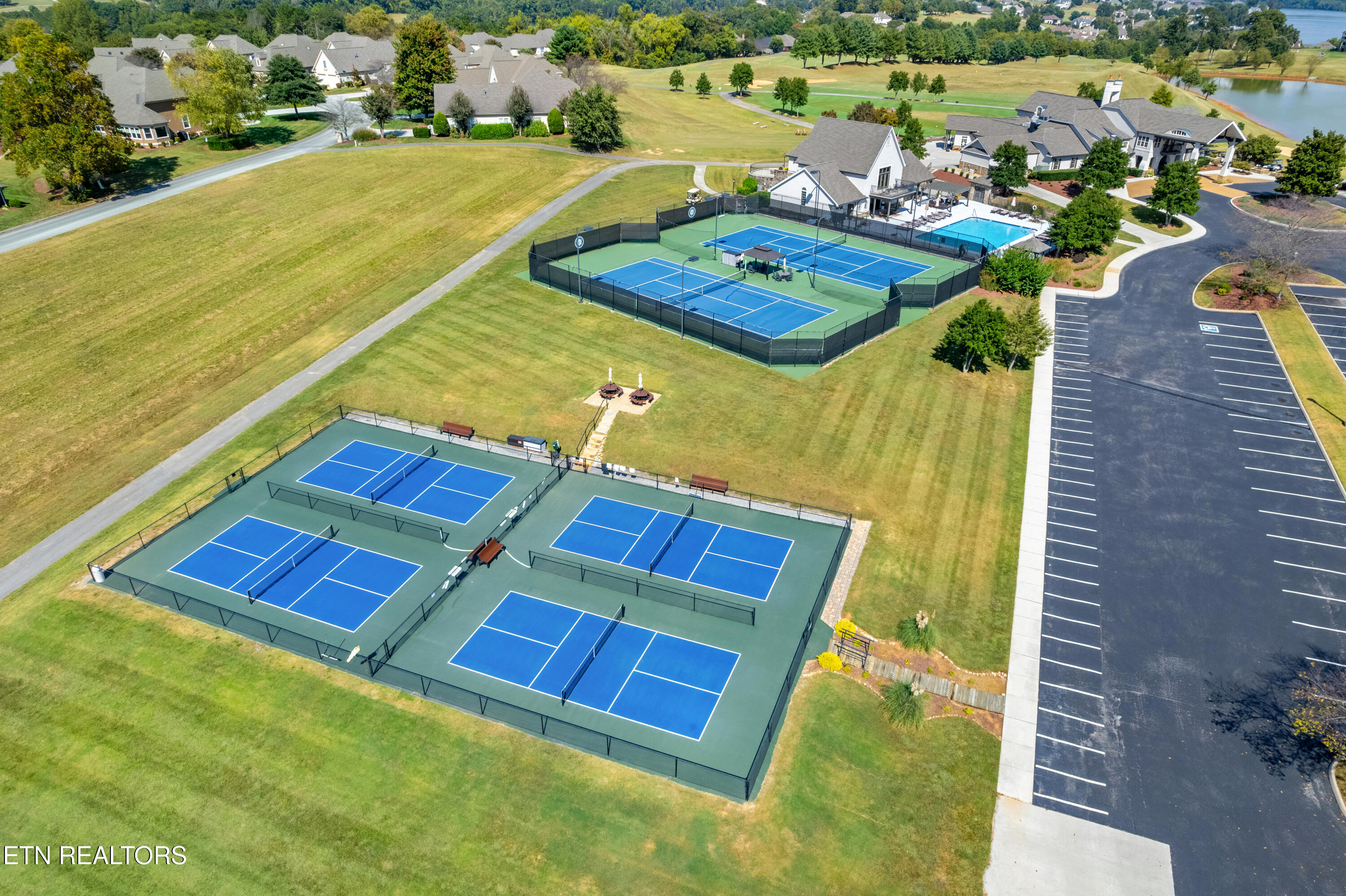 565 Rarity Bay Parkway, Unit 201 Vonore, TN 37885 - Photo 35 of 37 DJI_0465-HDR_1
