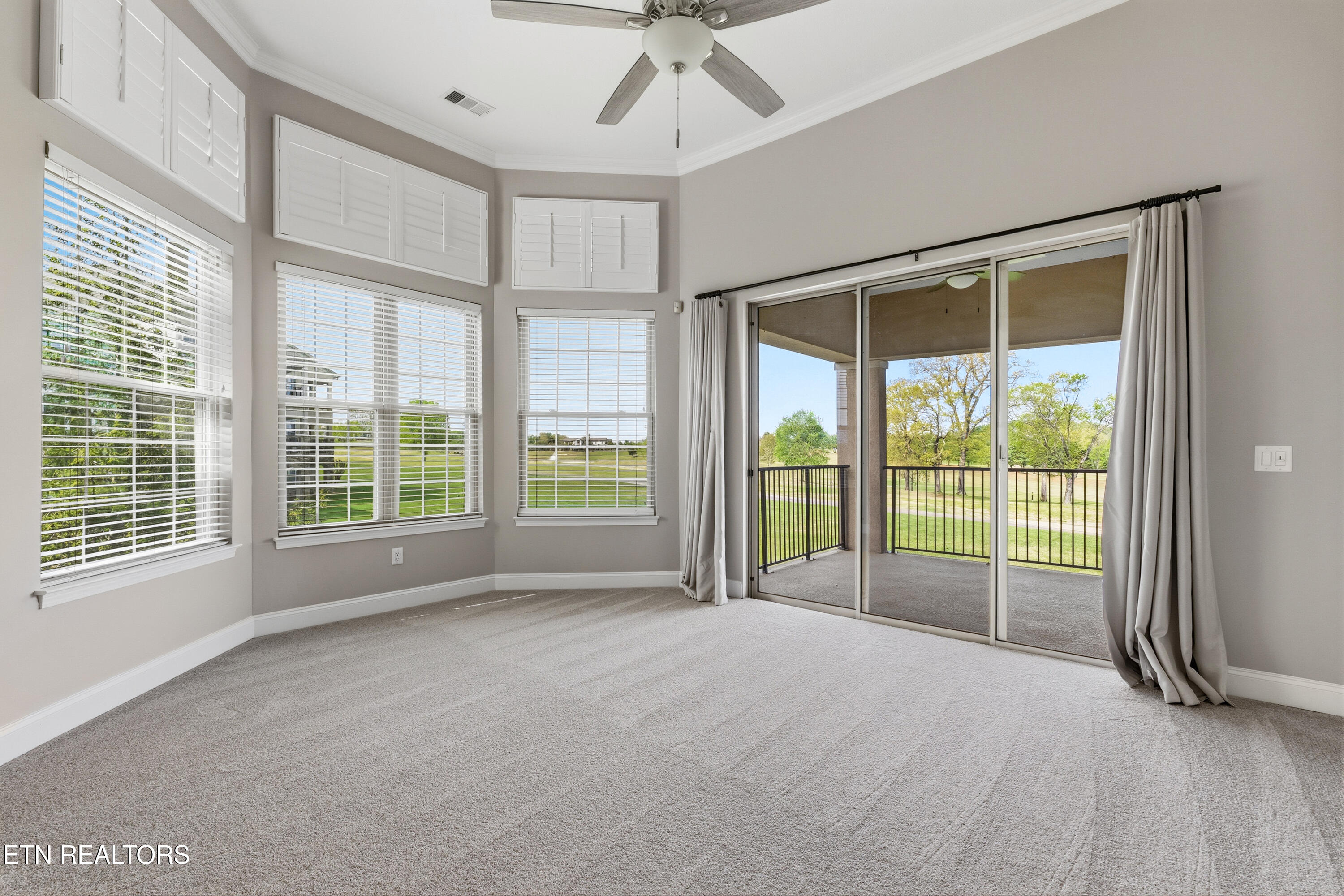 565 Rarity Bay Parkway, Unit 201 Vonore, TN 37885 - Photo 5 of 37 DSC06510