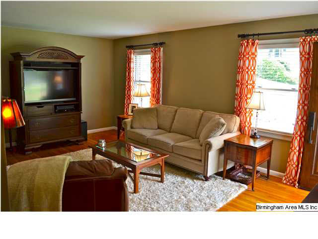 1237 Ingram Avenue Birmingham, AL 35213 - Photo 3 of 30