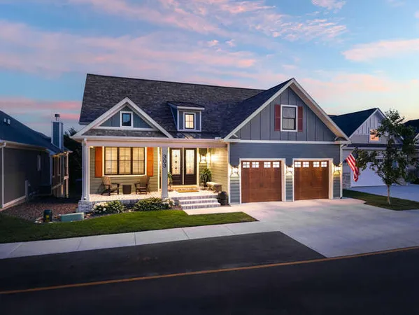 $1,499,900 | 303 Leeward Way, Ottawa, IL 61350
