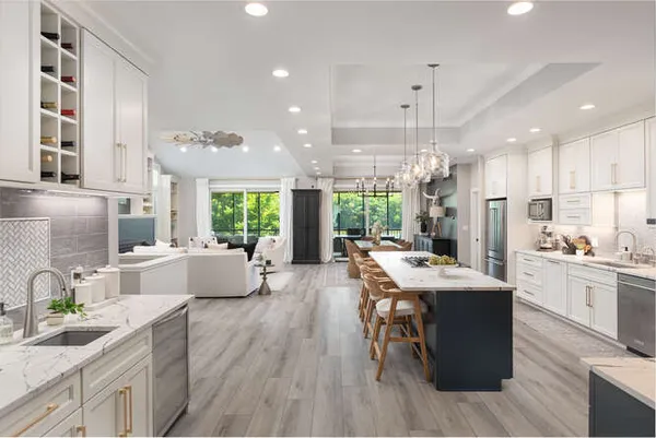 $1,499,900 | 303 Leeward Way, Ottawa, IL 61350