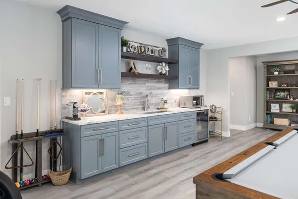 $1,499,900 | 303 Leeward Way, Ottawa, IL 61350