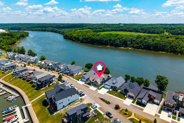 $1,499,900 | 303 Leeward Way, Ottawa, IL 61350