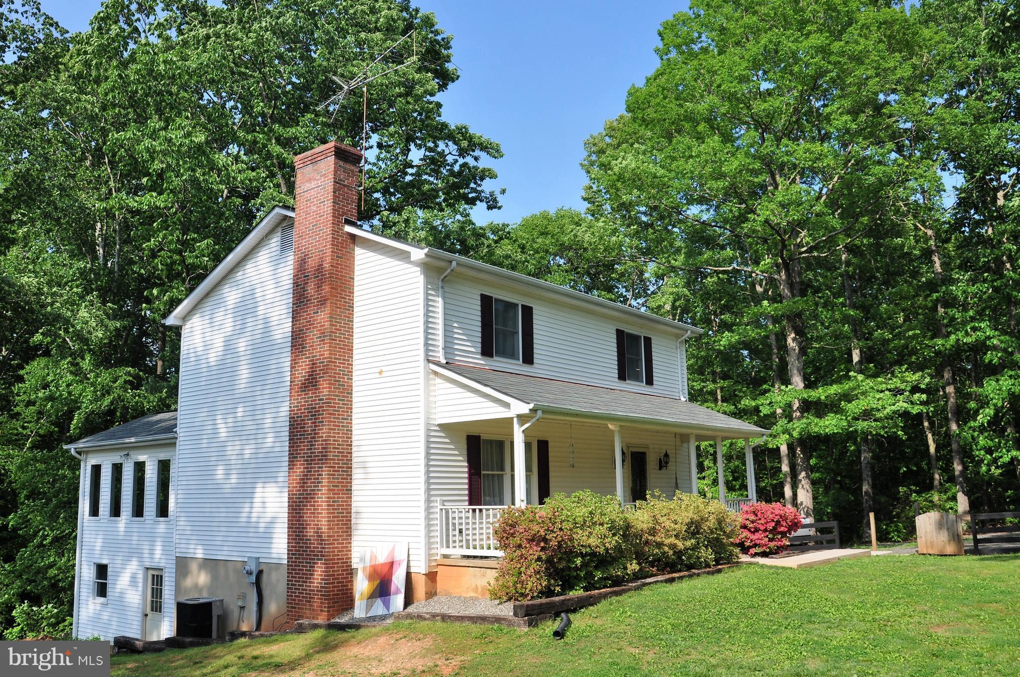 6108 Sumerduck Road Remington, VA 22734 - Photo 25 of 25 Side of Home