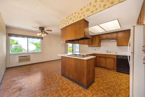 $300,000 | 627 Alamos Avenue, Sacramento, CA 95815