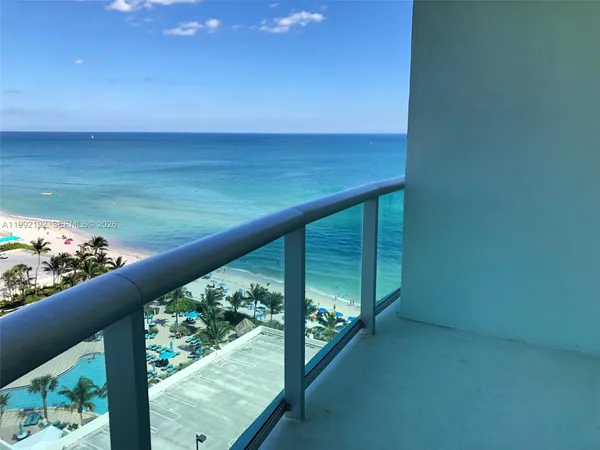 $3,000 | 3901 South Ocean Drive, Unit 15C, Hollywood, FL 33019