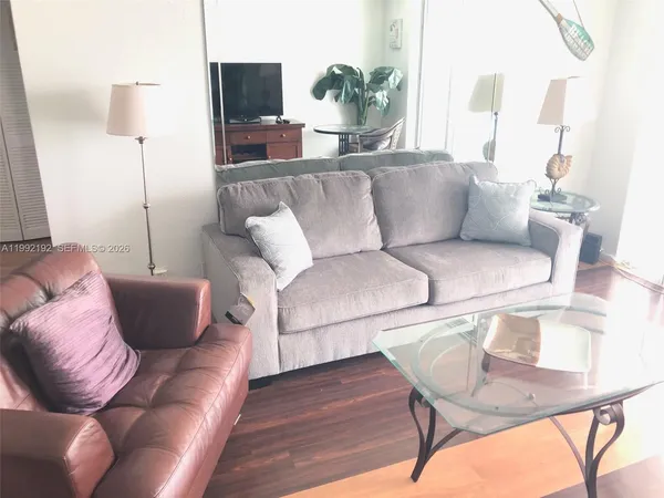 $3,000 | 3901 South Ocean Drive, Unit 15C, Hollywood, FL 33019