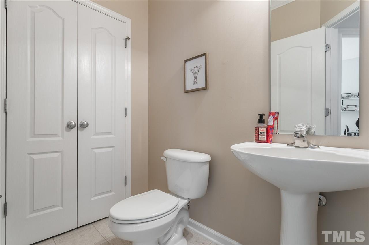3204 Enchanting Way Raleigh, NC 27616 - Photo 16 of 30