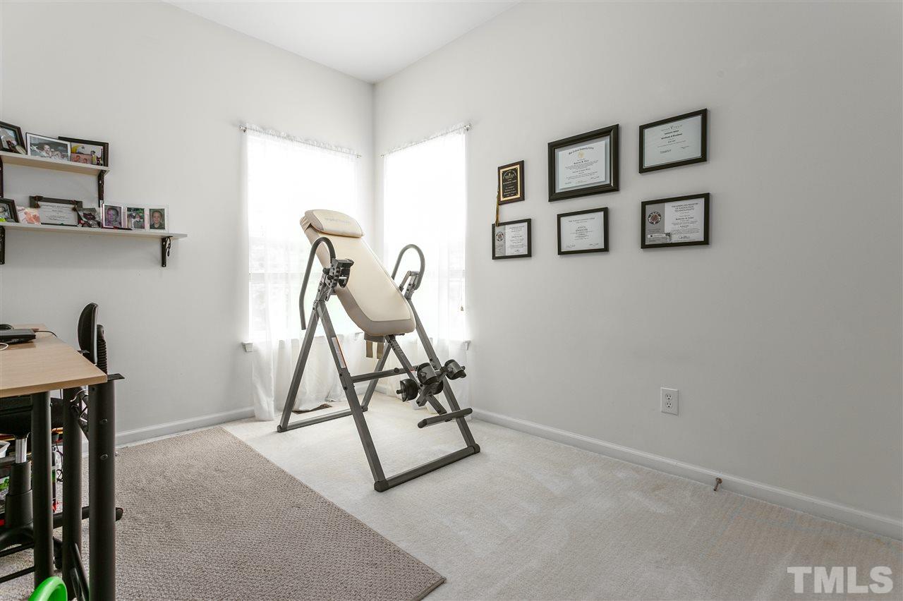 3204 Enchanting Way Raleigh, NC 27616 - Photo 17 of 30