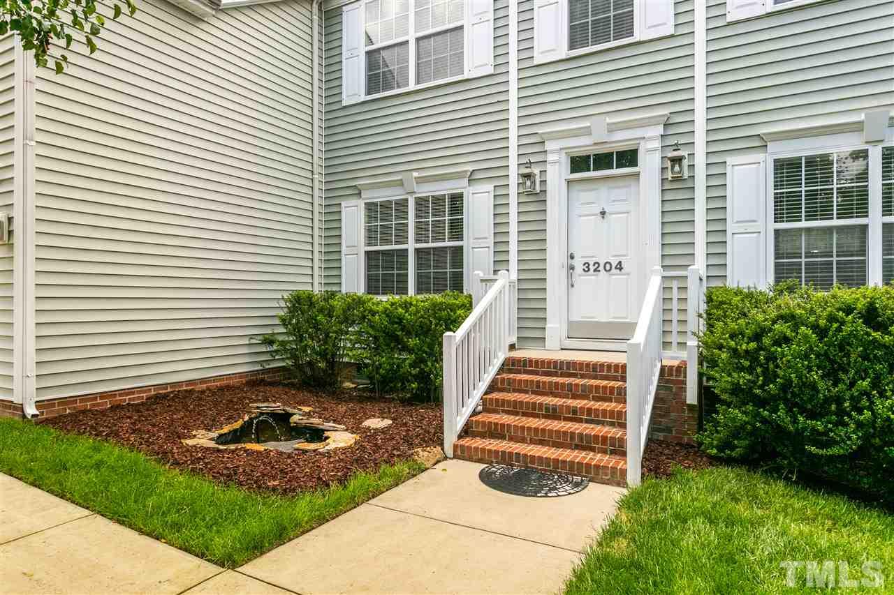 3204 Enchanting Way Raleigh, NC 27616 - Photo 3 of 30