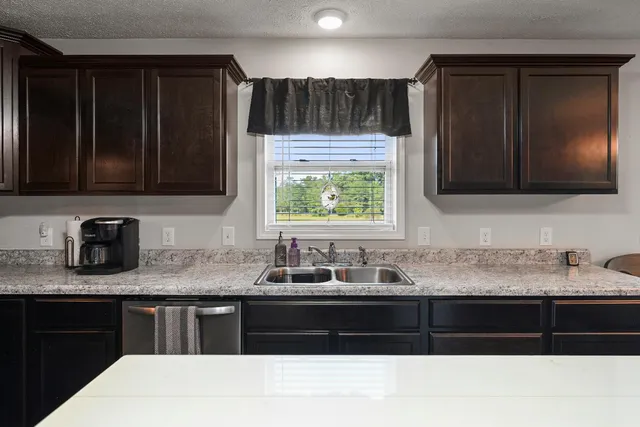 $524,900 | 4146 Milton Bear Branch Road, Dillsboro, IN 47018