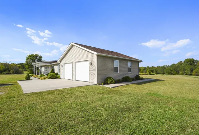 $524,900 | 4146 Milton Bear Branch Road, Dillsboro, IN 47018