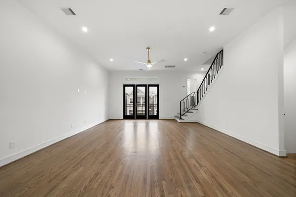 $3,600 | 1013 East 28th Street, Houston, TX 77009