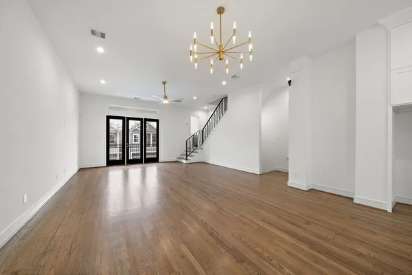 $3,600 | 1013 East 28th Street, Houston, TX 77009
