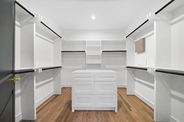 $3,600 | 1013 East 28th Street, Houston, TX 77009