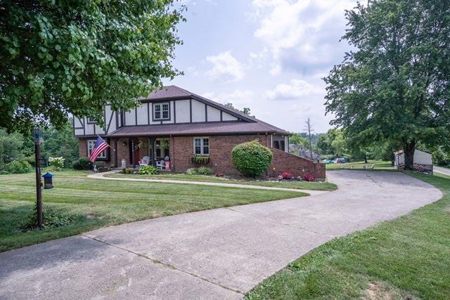 6719 Springdale Road Cincinnati, OH 45247 - Photo 2 of 33
