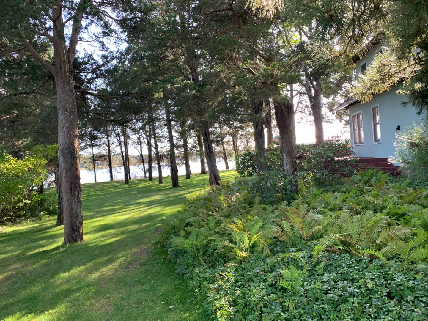 102 Towd Point Road Southampton, NY 11968 - Photo 25 of 38