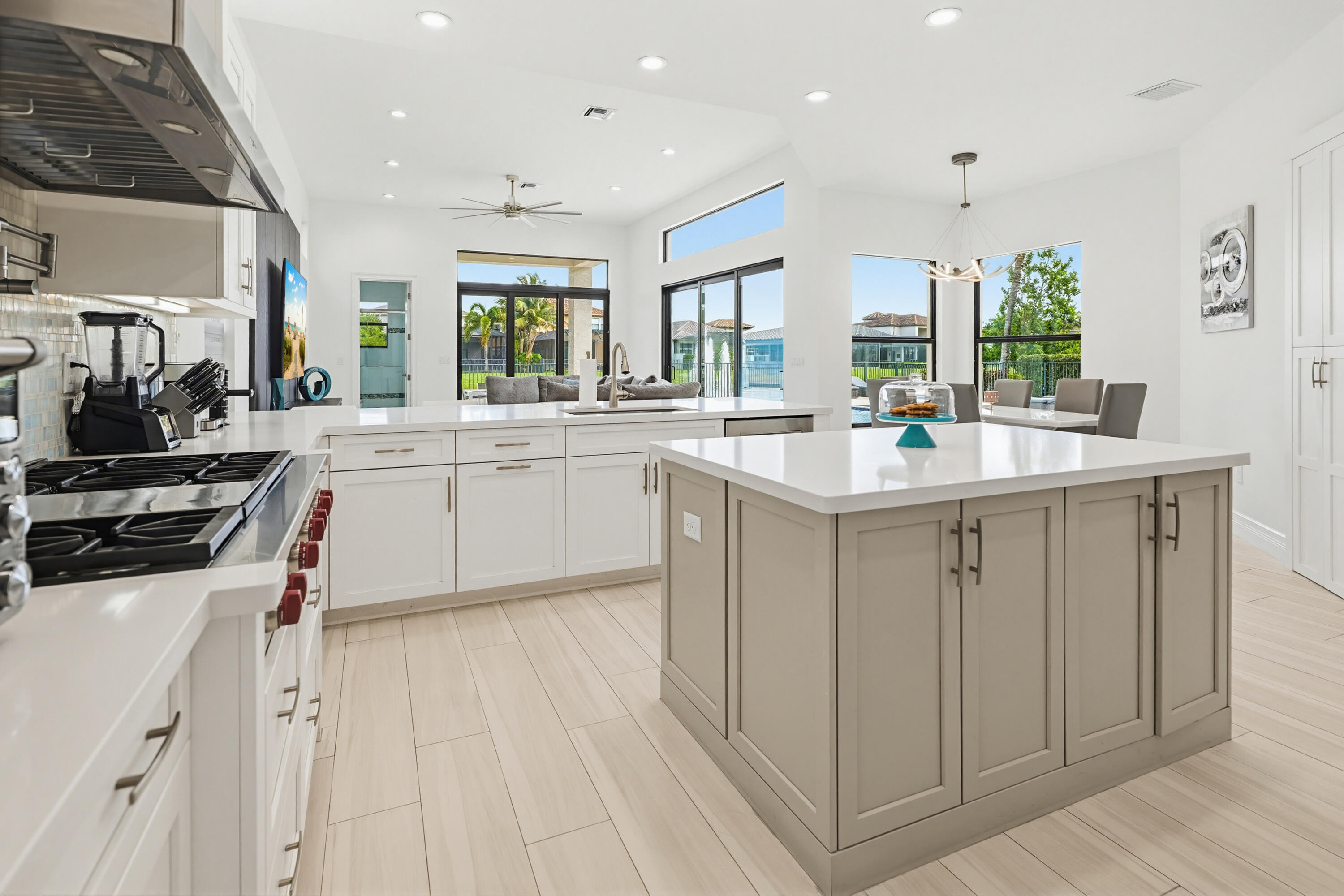 9801 Rennes Lane Delray Beach, FL 33446 - Photo 13 of 77 _1448181-HDR