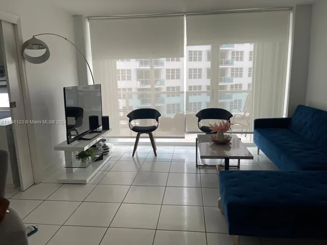 $599,900 | 5151 Collins Avenue, Unit 629, Miami Beach, FL 33140