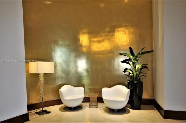 $599,900 | 5151 Collins Avenue, Unit 629, Miami Beach, FL 33140