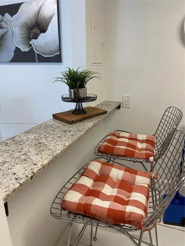 $599,900 | 5151 Collins Avenue, Unit 629, Miami Beach, FL 33140