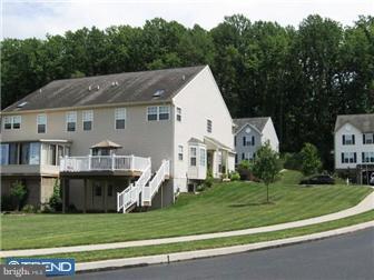 1525 Huron Drive Sinking Spring, PA 19608 - Photo 2 of 12 Gallery Image 2