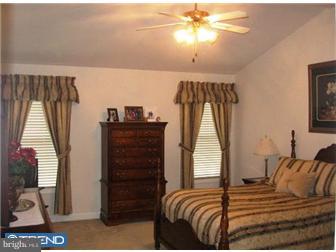1525 Huron Drive Sinking Spring, PA 19608 - Photo 10 of 12 Gallery Image 10