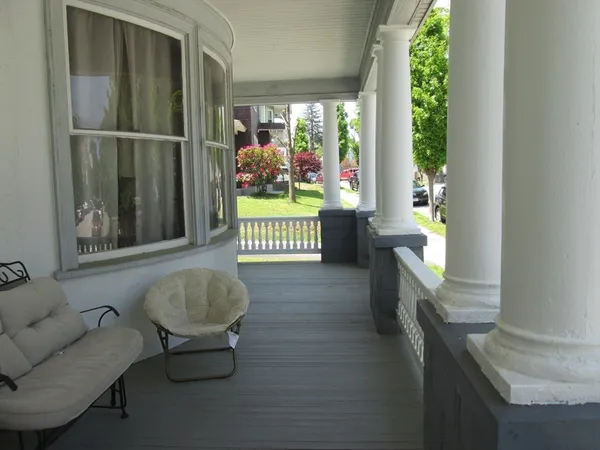 $1,950 | 5 Oberlin Street, Unit 2, Worcester, MA 01610