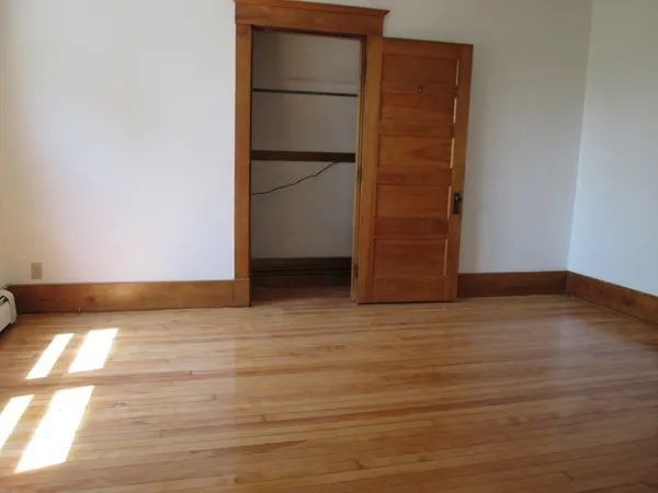 $1,950 | 5 Oberlin Street, Unit 2, Worcester, MA 01610