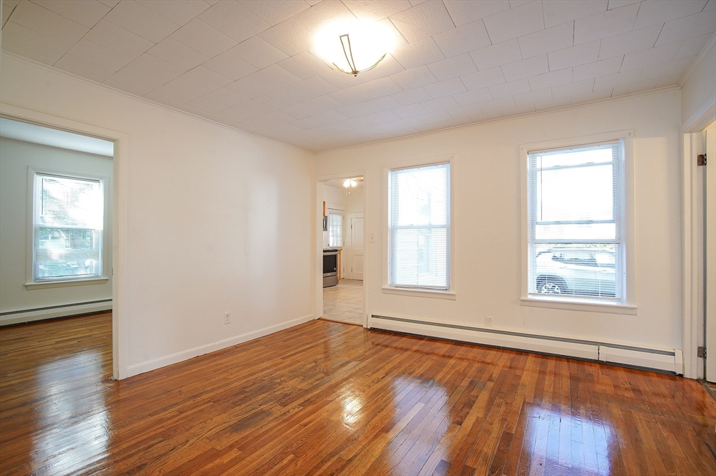 72 Walnut Street, Unit 1L Chicopee, MA 01020 - Photo 7 of 17