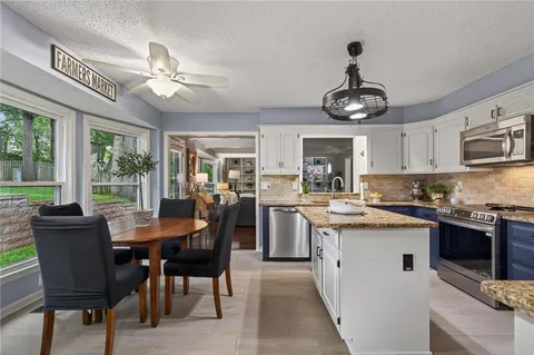 $410,000 | 5316 59th Terrace, Kansas City, MO 64151