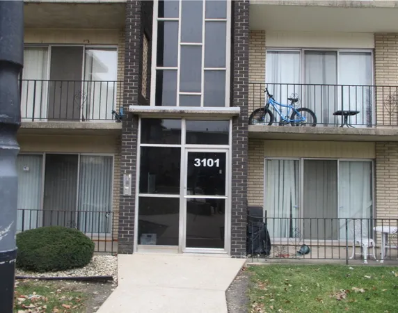 $64,900 | 3101 Bernice Road, Unit 4, Lansing, IL 60438