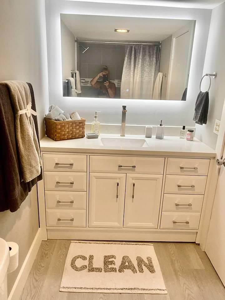 6461 Northwest 2nd Avenue, Unit 409 Boca Raton, FL 33487 - Photo 20 of 57 MASTER BATH
