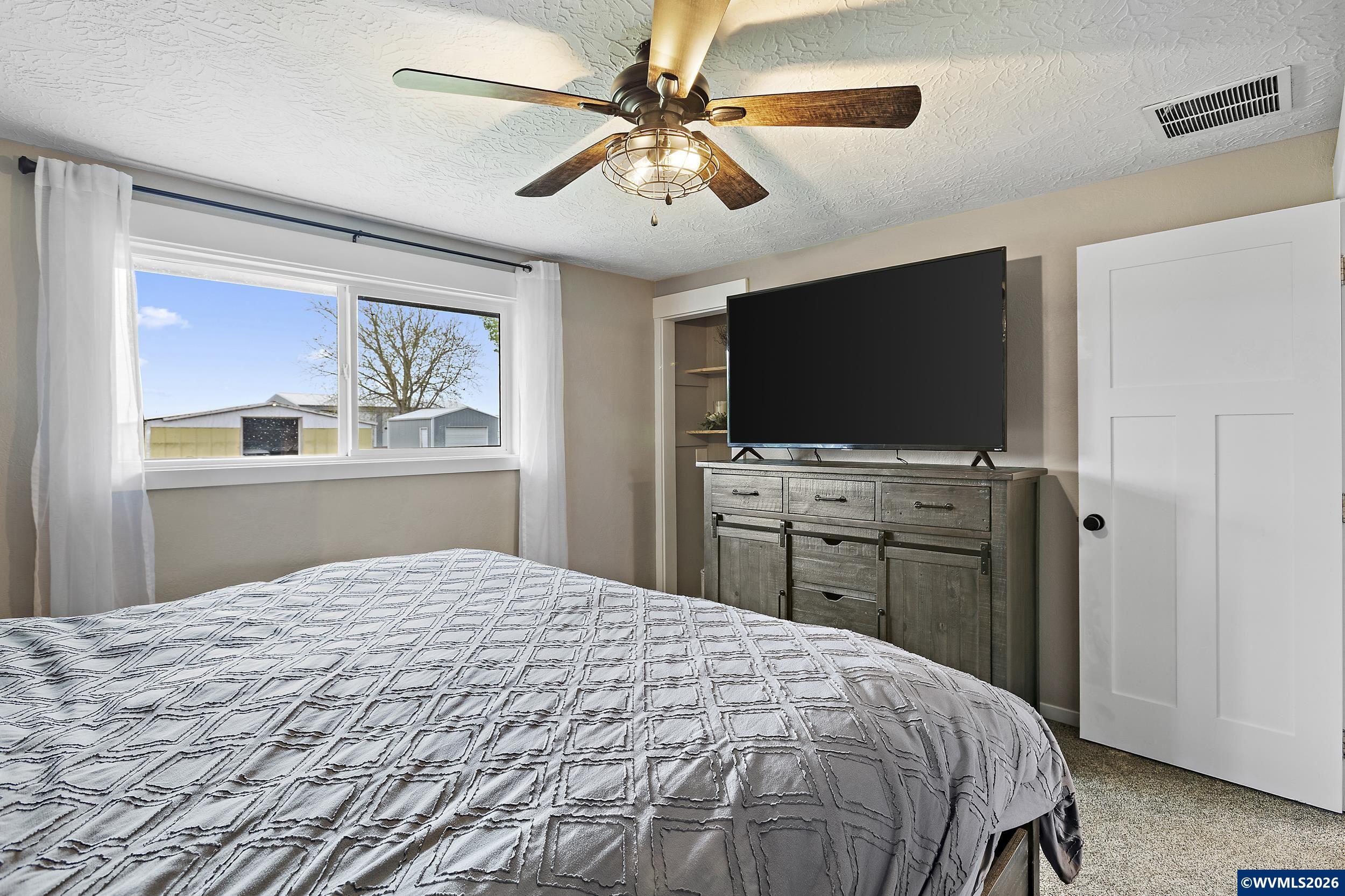 35540 Knox Butte Road East Albany, OR 97322 - Photo 14 of 46 Gallery Image 14