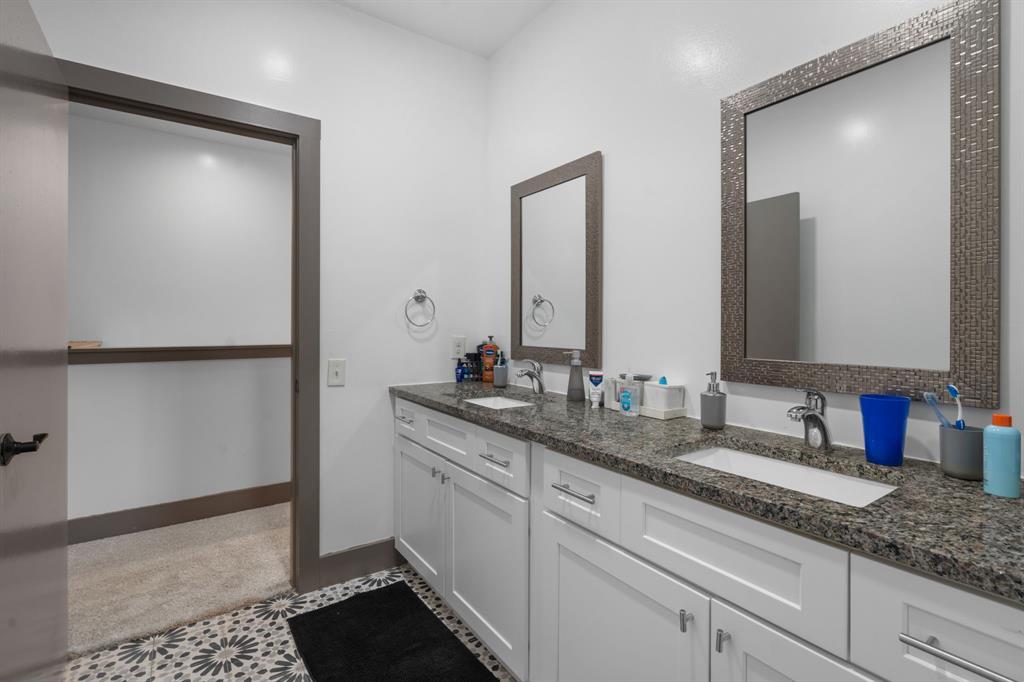 3904 Atlanta Street Dallas, TX 75215 - Photo 18 of 30