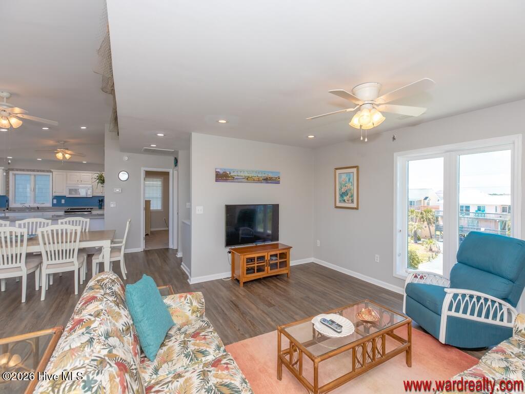 201 South Anderson Boulevard Topsail Beach, NC 28445 - Photo 15 of 32 201 S Anderson 13