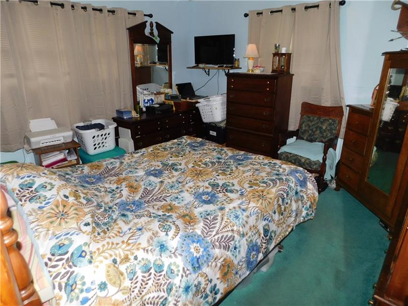 46 Evergreen Road Greenville, PA 16125 - Photo 14 of 21 MASTER BEDROOM