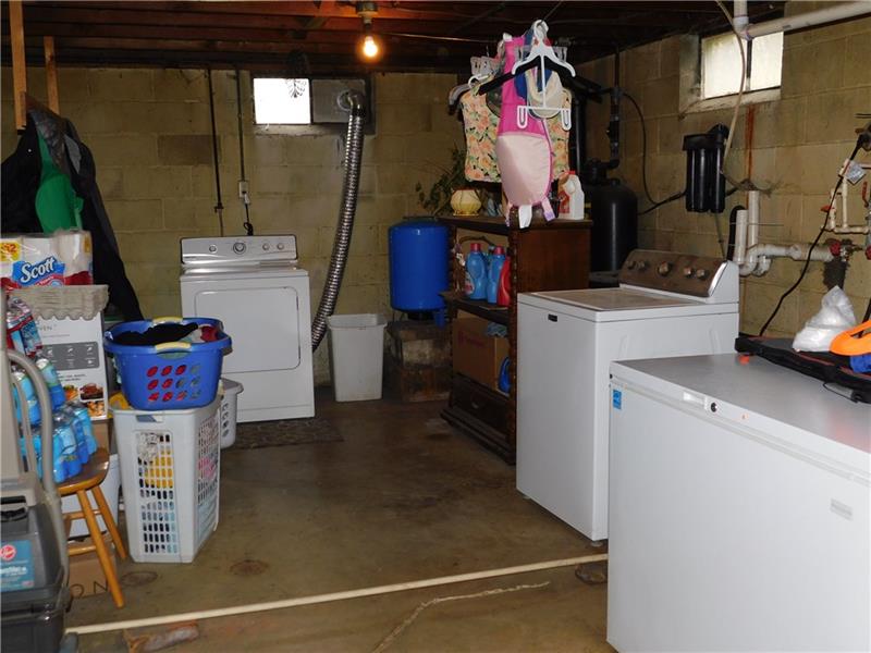 46 Evergreen Road Greenville, PA 16125 - Photo 19 of 21 BASEMENT LAUNDRY AREA
