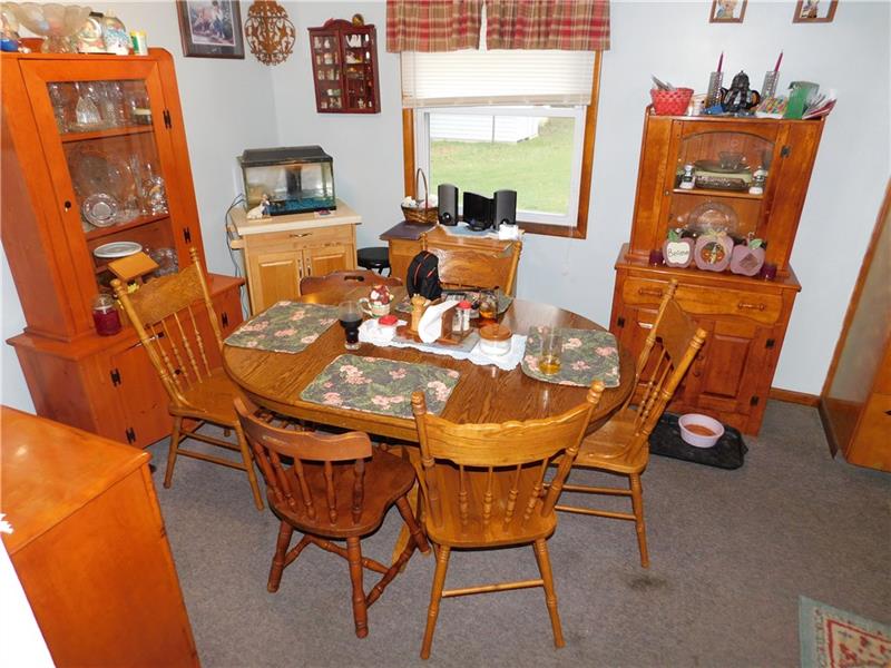 46 Evergreen Road Greenville, PA 16125 - Photo 9 of 21 DINING AREA OF KITCHEN
