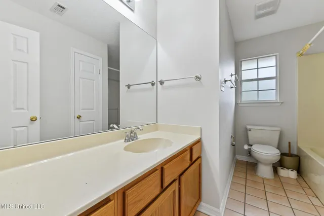 $259,900 | 552 Hanauma Court, Diamondhead, MS 39525